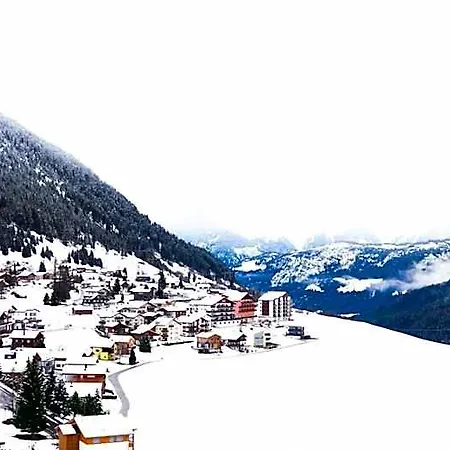 Workation - 24-7 Self-checkin - Postigliun Sedrun Hotel Disentis