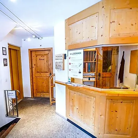 Hotel Workation - 24-7 Self-checkin - Postigliun Sedrun Disentis